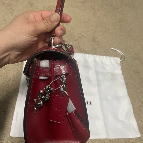 ***RARE*** Limited Edition: Coach Lunar year Dragon Ruby Red Sammy Top Handle 21 - Picture 10 of 16